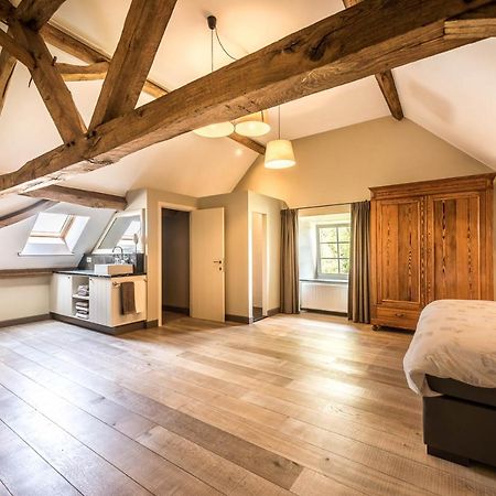 B&B Haut Bruly Couvin Eksteriør bilde